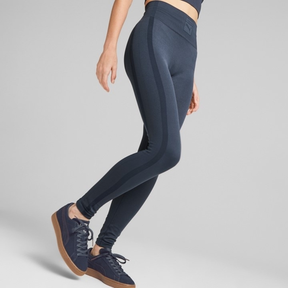NWT- Puma X VOGUE Seamless High-Rise Parisian Night Women's Leggings Size Small
